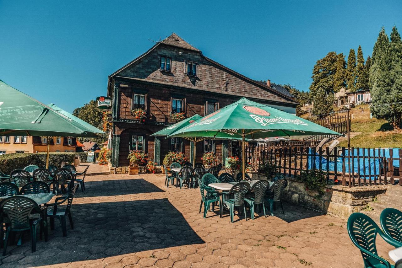 Hotel Penzion Dřevák Jetřichovice Esterno foto